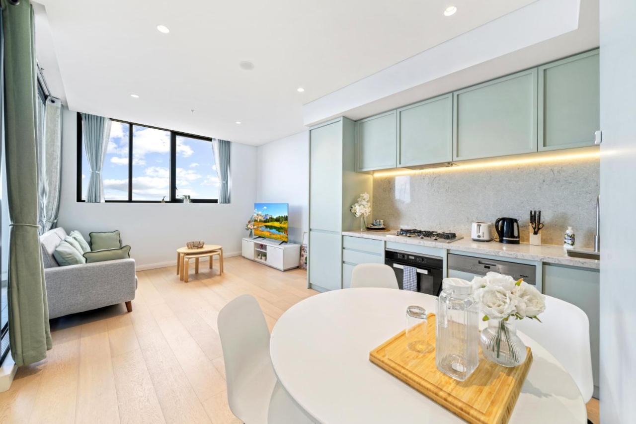 Apartment High Level Urban Retreat In Macquarie Park